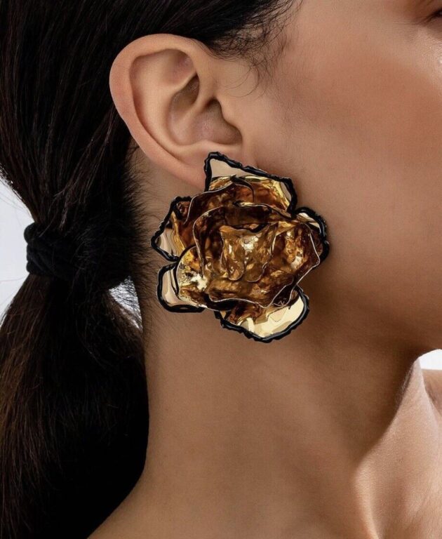Rosetta Earring