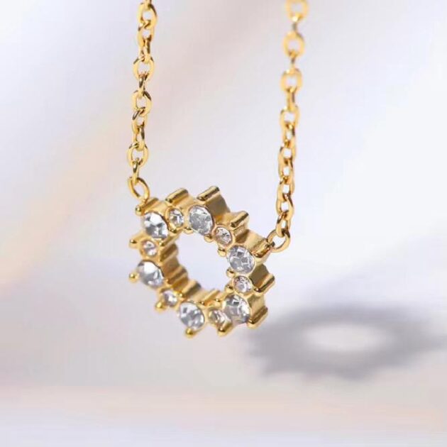 Jiya Chakra neckchain