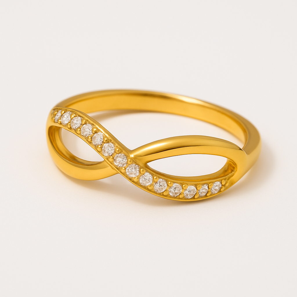 Naayra Ring.